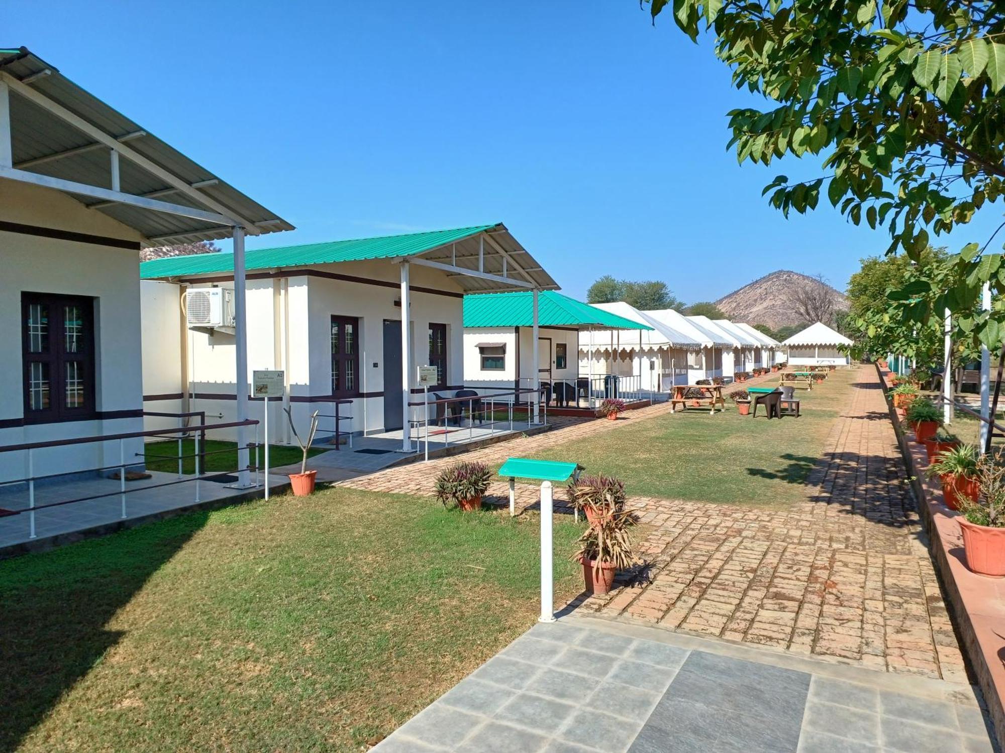 Shivir Aranya - Wilderness Resort Alwar Exterior foto